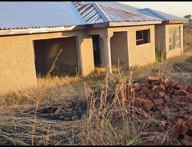 3 BEDROOM HOUSE FOR SALE IN VYEBOOM
